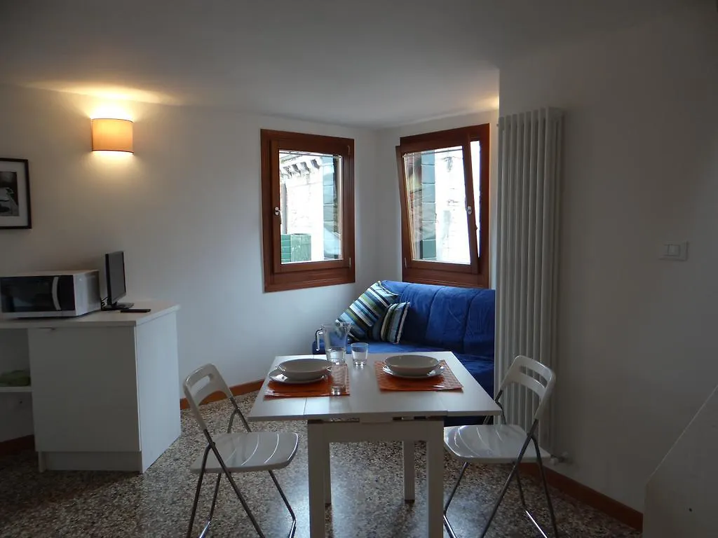 Apartment Appartamento Casanova Venice